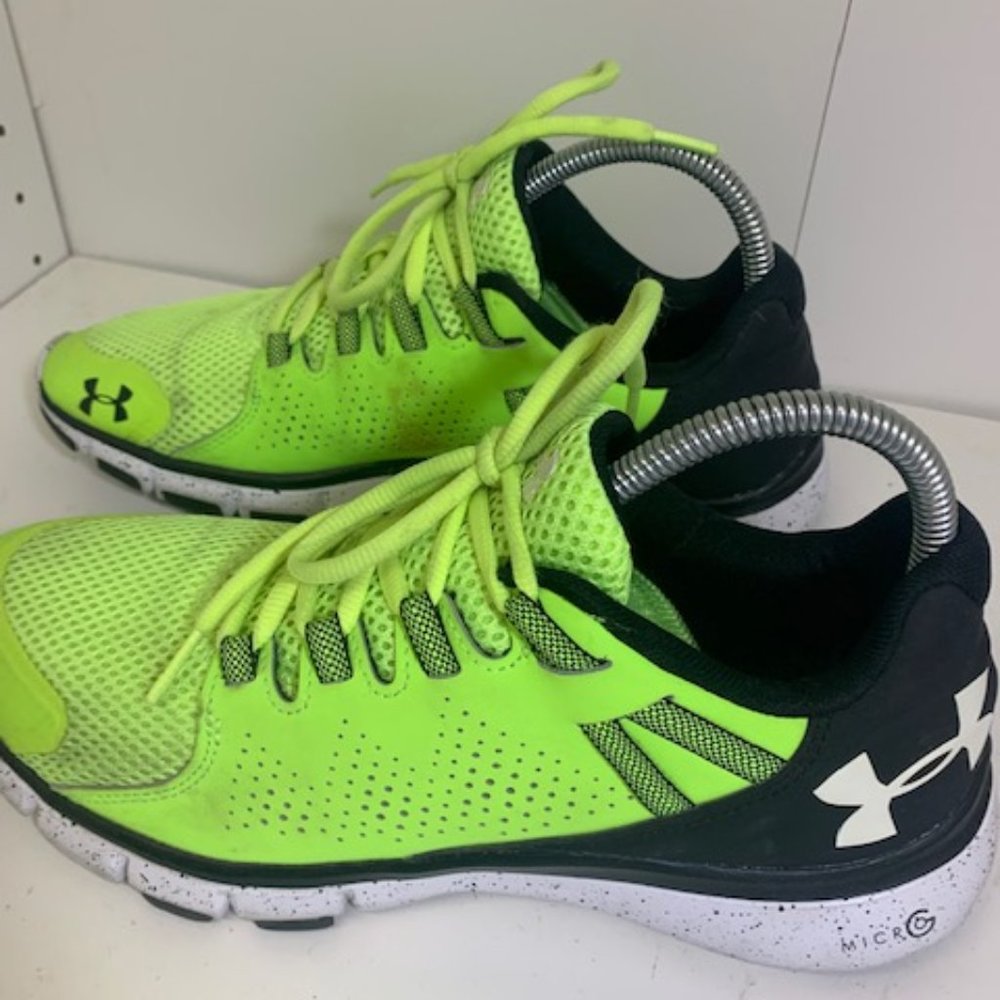 Under Armour Micro G Sneakers - Men's 9 - Picture 2 of 8